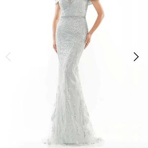 Rina diMontella Seaglass Sequin Embellished Gown V-neck D2737